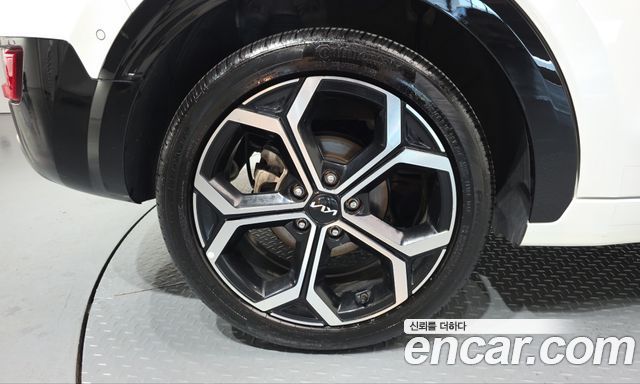 Kia Niro Signature — пробег 53 820 км — фото 5 из 5