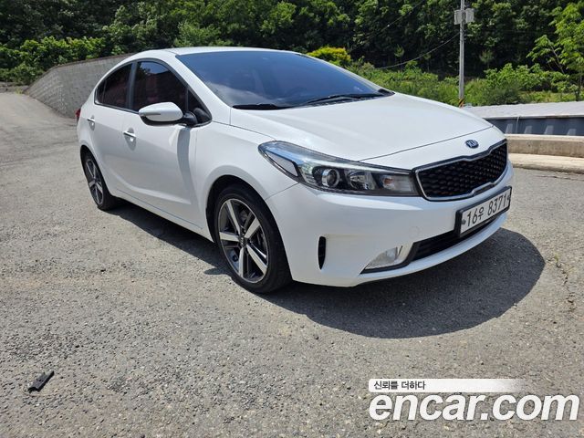 Kia K3 Trendy Style — пробег 117 430 км — фото 1 из 5