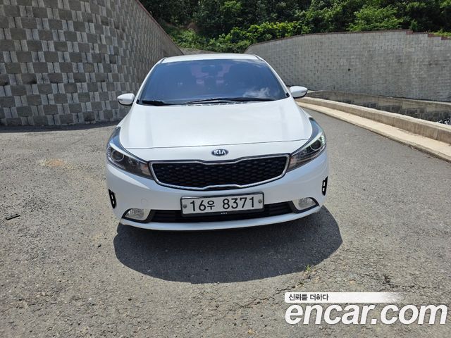 Kia K3 Trendy Style — пробег 117 430 км — фото 2 из 5