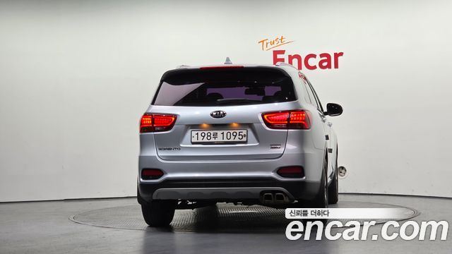 Kia Sorento из Кореи Encar