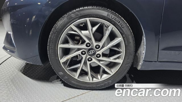Hyundai AVANTE 1.6 Smart Choice — пробег 136 366 км — фото 5 из 5