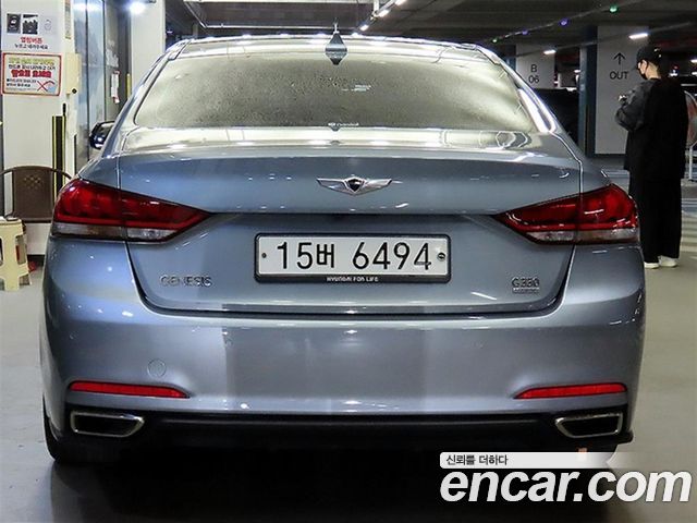 Hyundai Genesis из Кореи Encar