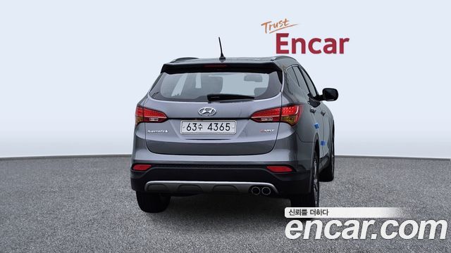 Hyundai Santafe Diesel(e-VGT) 2.0 2WD Premium — пробег 174 395 км — фото 4 из 5