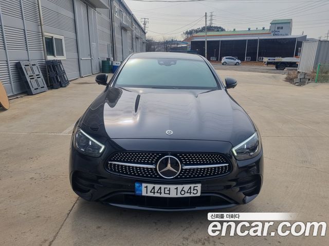 Mercedes-Benz E-Class E350 4MATIC AMG Line — пробег 58 000 км — фото 1 из 5