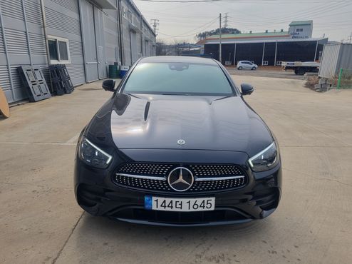 Mercedes-Benz E-Class E350 4MATIC AMG Line — пробег 58 000 км — фото 1 из 5
