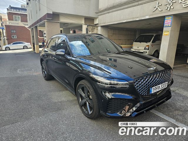 Genesis GV70 2.5T Gasoline 2WD — пробег 16 500 км — фото 3 из 5