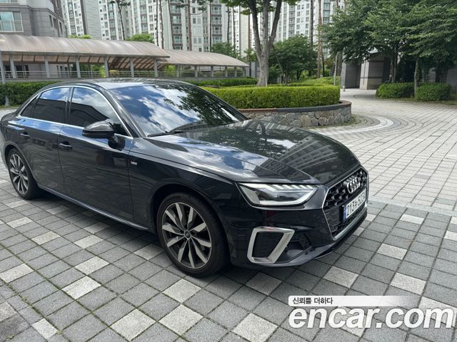 Audi A4 40 TFSI Premium — пробег 21 000 км — фото 4 из 5