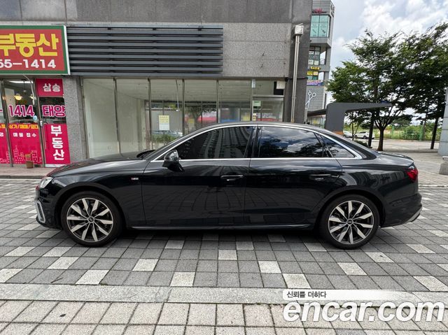 Audi A4 40 TFSI Premium — пробег 21 000 км — фото 5 из 5