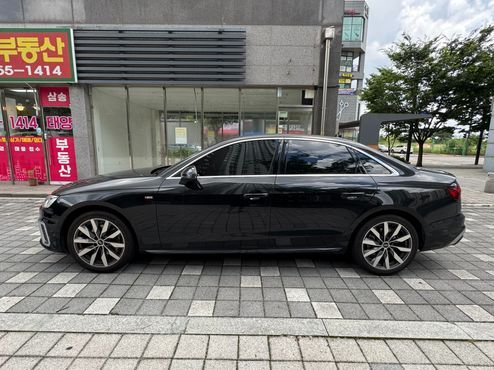 Audi A4 40 TFSI Premium — пробег 21 000 км — фото 5 из 5