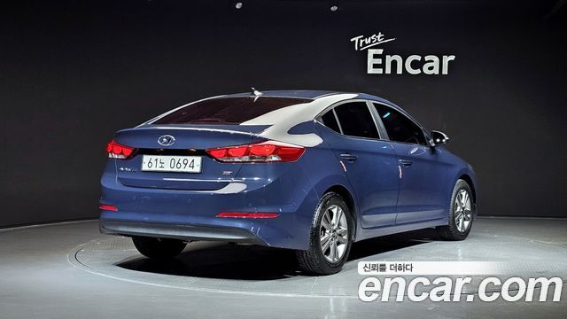 Hyundai AVANTE 1.6 GDI Smart Special — пробег 86 010 км — фото 2 из 5