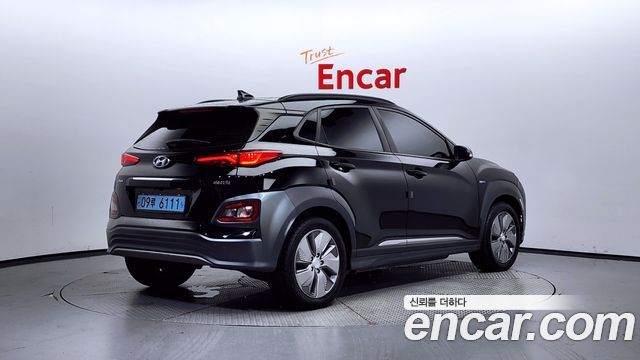 Hyundai Kona из Кореи Encar