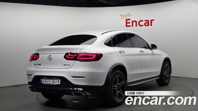 Mercedes-Benz GLC-Class GCL300 4MATIC Coupe — пробег 43 106 км — фото 2 из 5