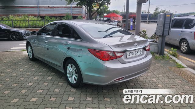 Hyundai Sonata LPI Premier — пробег 160 000 км — фото 5 из 5