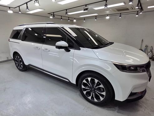 Kia Carnival 9-Seater Signature — пробег 175 937 км — фото 2 из 5