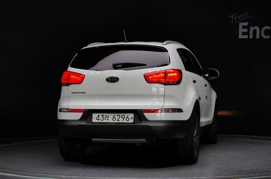 Kia Sportage Diesel 2WD Prestige — пробег 87 767 км — фото 4 из 5