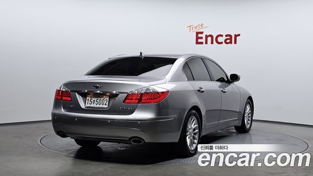 Hyundai Genesis из Кореи Encar
