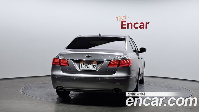 Hyundai Genesis из Кореи Encar