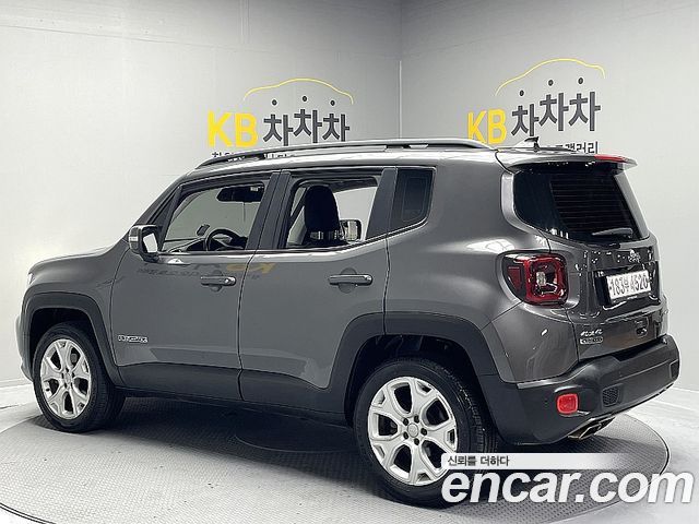 Jeep Renegade 2.0 Diesel Limited High AWD — пробег 112 076 км — фото 2 из 5