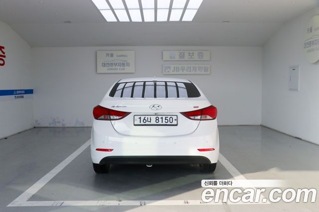 Hyundai AVANTE из Кореи Encar