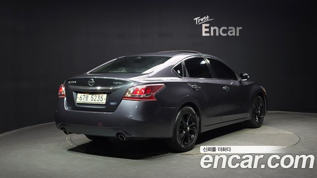 Nissan Altima из Кореи Encar