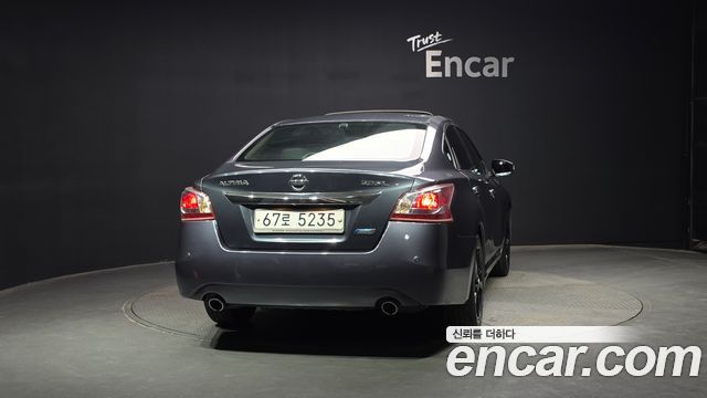 Nissan Altima из Кореи Encar