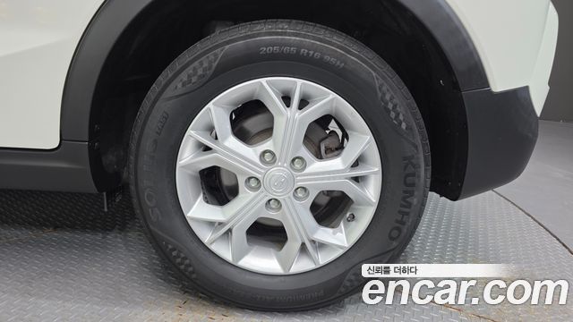 Ssangyong TIBOLI из Кореи Encar