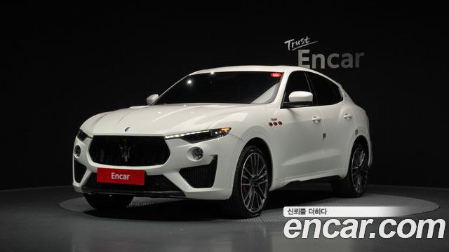 Maserati Levante из Кореи Encar