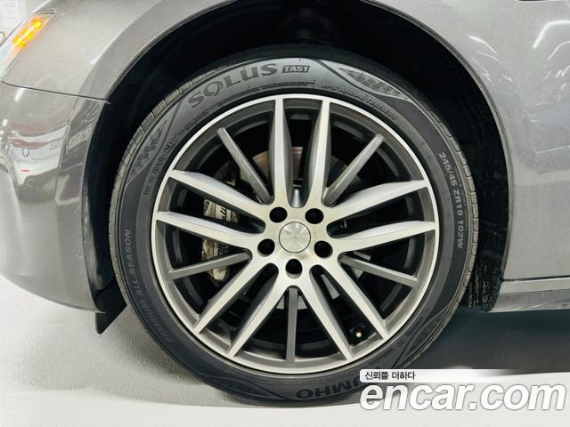 Maserati Ghibli из Кореи Encar