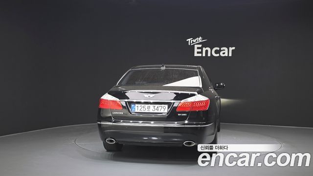 Hyundai Genesis из Кореи Encar