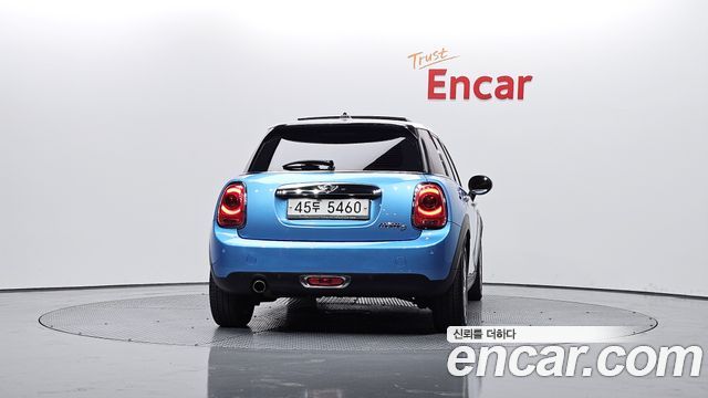 Mini Cooper из Кореи Encar