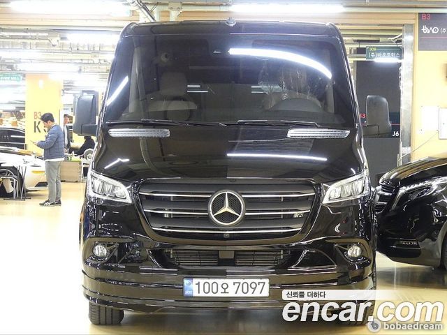 Mercedes-Benz Sprinter 3.0 Diesel W907 — пробег 61 800 км — фото 1 из 5