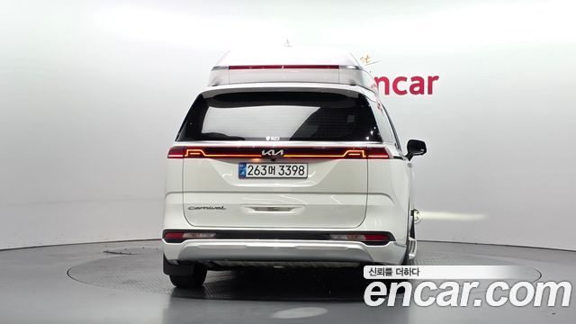 Kia Carnival из Кореи Encar