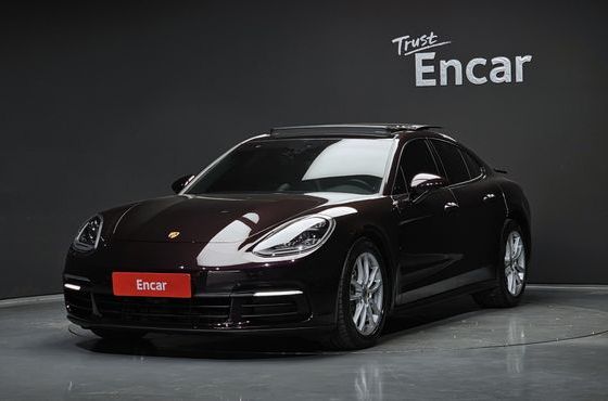 Porsche Panamera 3.0 AWD — пробег 41 082 км — фото 1 из 5