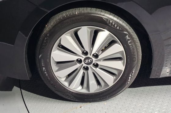 Hyundai Grandeur Premium — пробег 165 130 км — фото 5 из 5