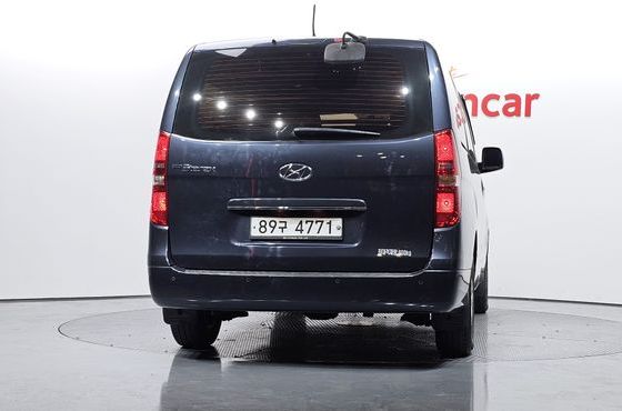 Hyundai Starex 5-Seater VAN Modern — пробег 124 347 км — фото 4 из 5