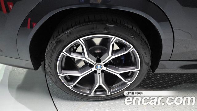 BMW X6 xDrive40i M Sport — пробег 111 944 км — фото 5 из 5