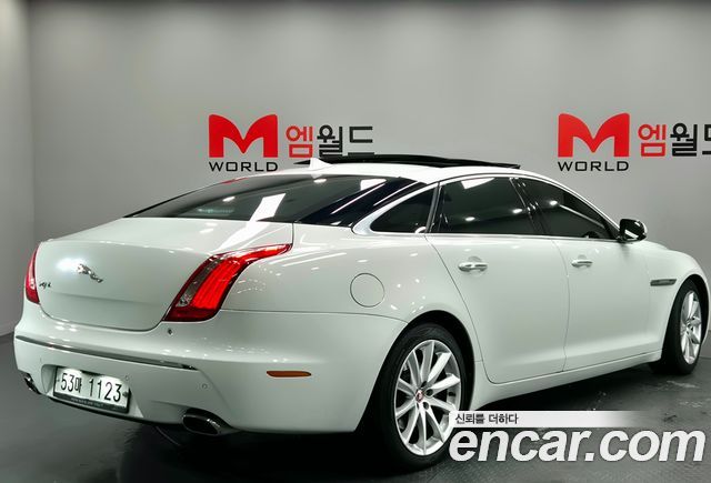 Jaguar XJ из Кореи Encar