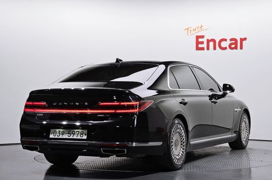 Genesis G90 3.8 AWD Premium Luxury — пробег 193 627 км — фото 2 из 5