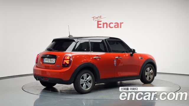 Mini Cooper из Кореи Encar