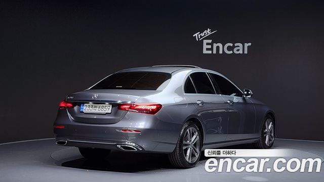 Mercedes-Benz E-Class из Кореи Encar