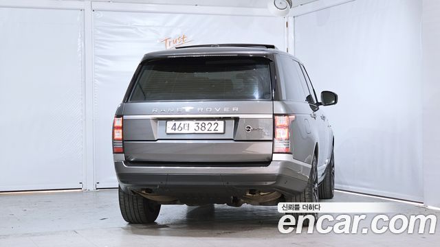 Land Rover Range Rover 3.0 TDV6 Vogue SE DIESEL — пробег 182 050 км — фото 4 из 5