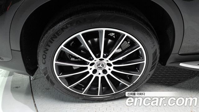 Mercedes-Benz GLC-Class GLC300 4MATIC AMG Line — пробег 58 280 км — фото 5 из 5