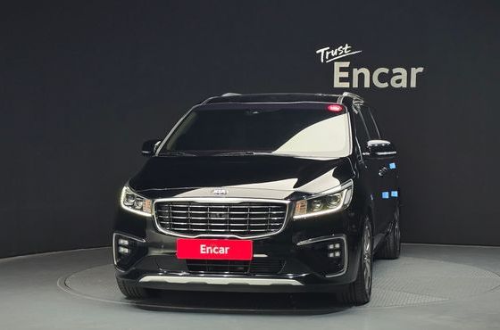 Kia Carnival Gasoline 9-Seater Noblesse Special — пробег 91 552 км — фото 3 из 5