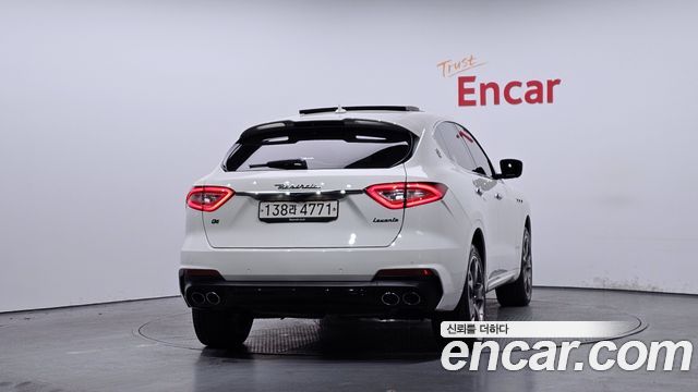 Maserati Levante 3.0 AWD GranSport — пробег 24 773 км — фото 4 из 5