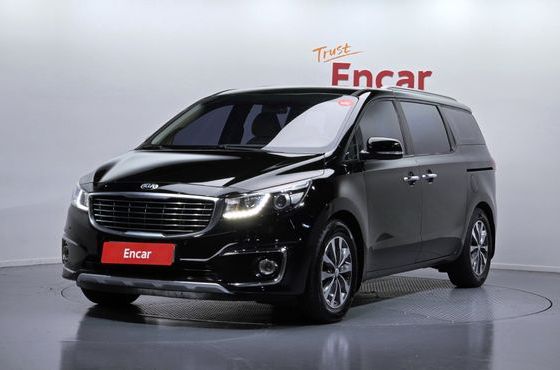 Kia Carnival 9-seater Luxury — пробег 175 092 км — фото 1 из 5