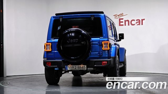 Jeep Wrangler 2.0 Overland Power Top 4Door 4xe — пробег 46 045 км — фото 4 из 5