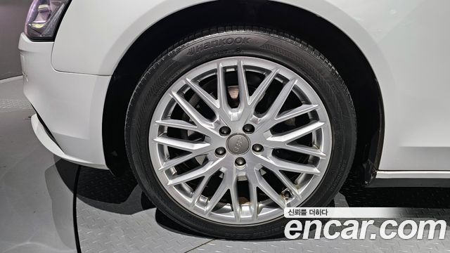 Audi A4 из Кореи Encar