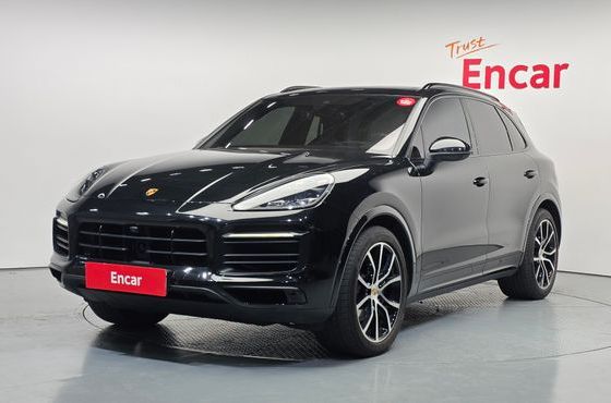 Porsche Cayenne 3.0 PLATINUM EDITION — пробег 57 555 км — фото 1 из 5