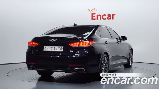 Hyundai Genesis из Кореи Encar