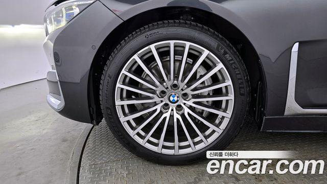 BMW 7-Series из Кореи Encar